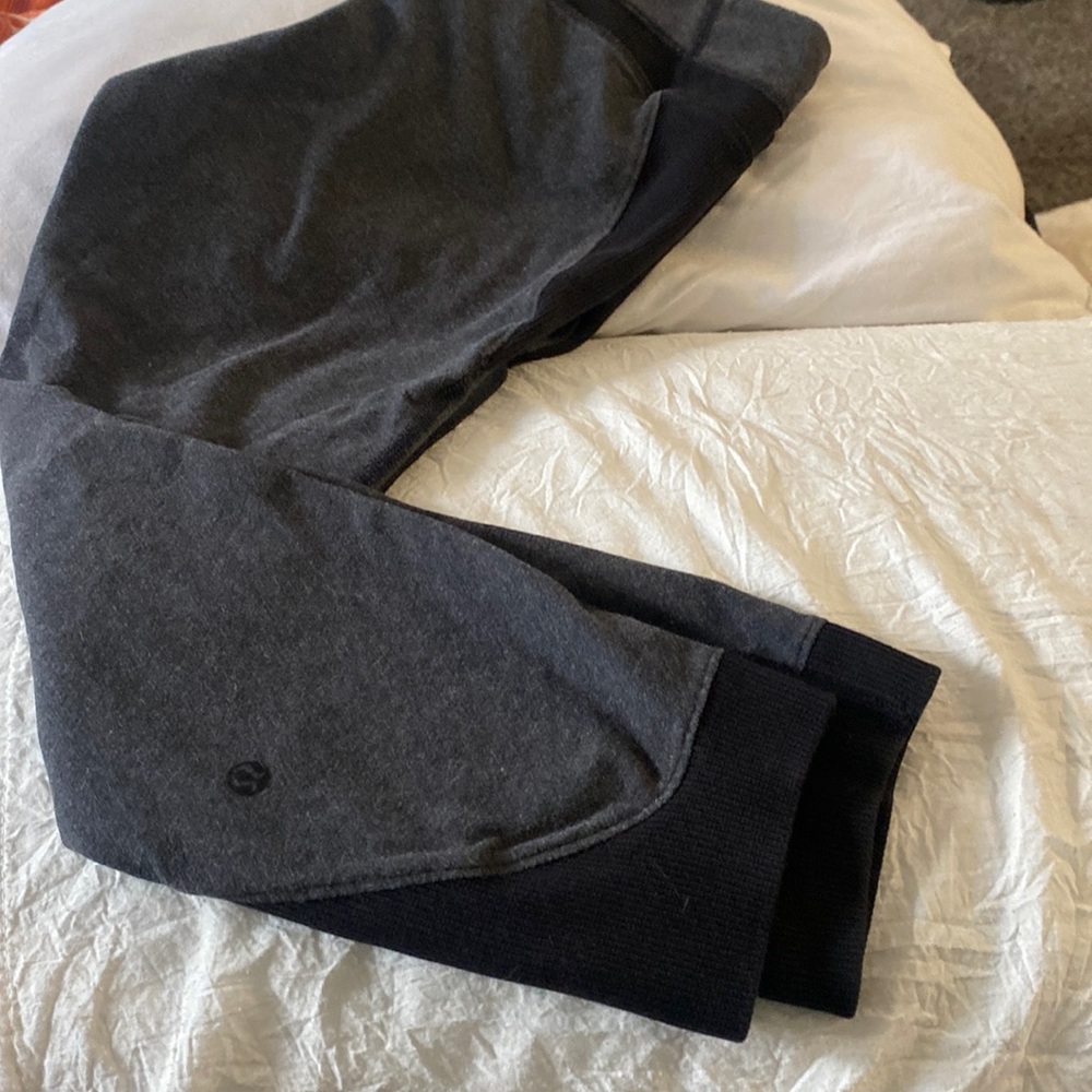 Lululemon crop leggings